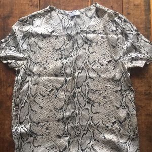 Equipment silk t-shirt